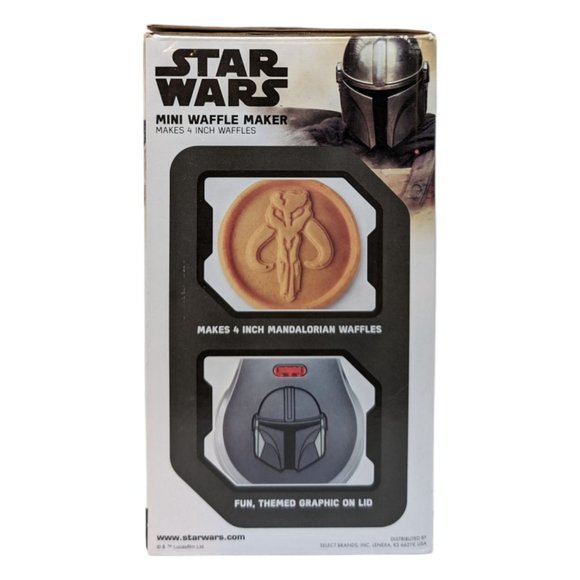 Disney Star Wars The Mandalorian Mini Waffle Maker with 24 Straws - Picture 4 of 13